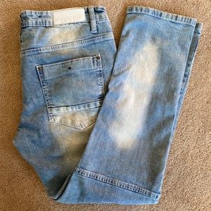 WT02 Jeans
